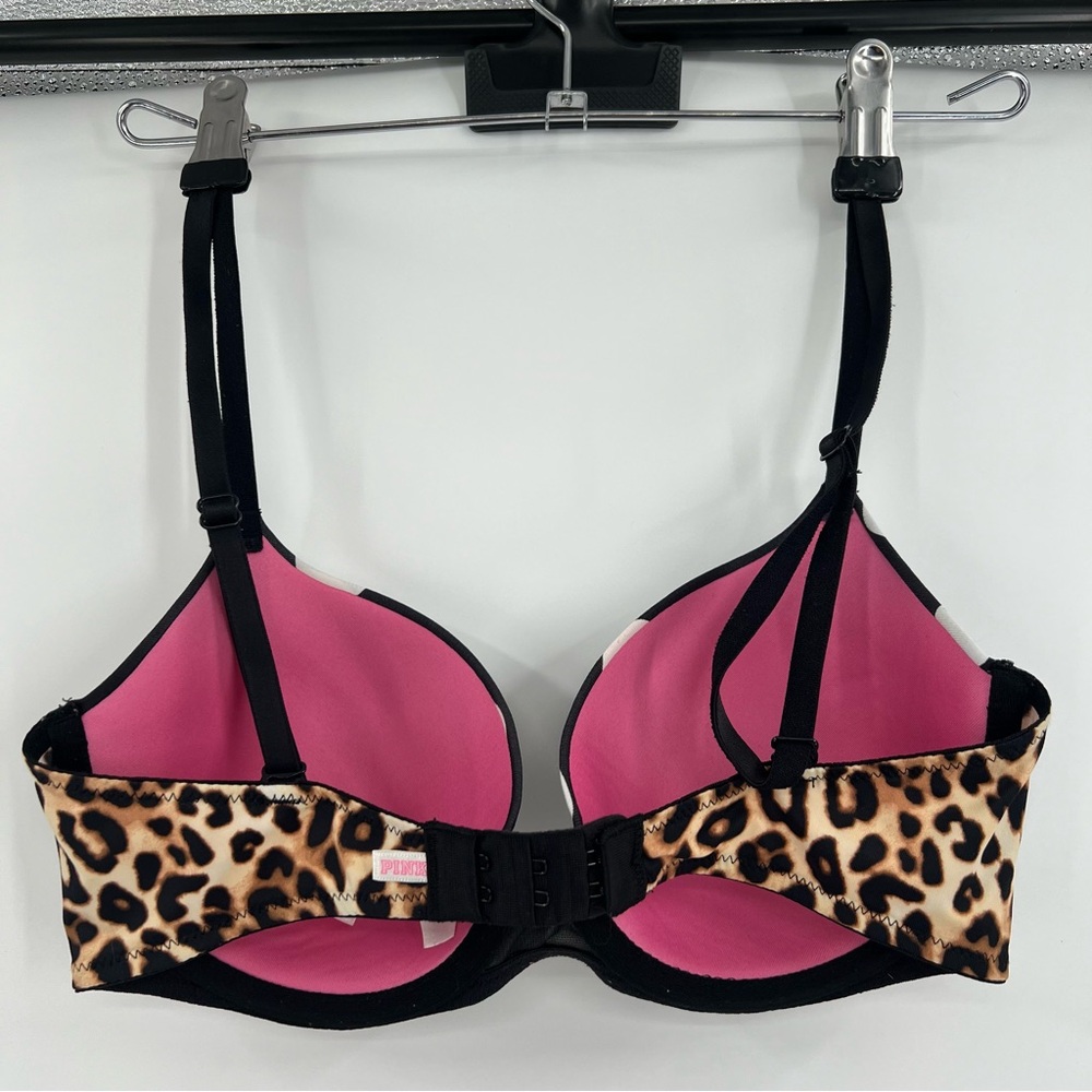 32D  PINK VS  ware everywhere bra  like new - Picture 4 of 5